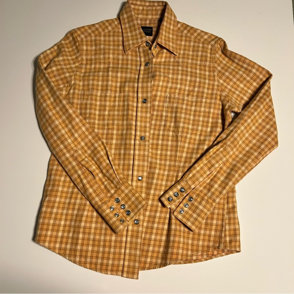 Acorn by Bob Goldfeder snap plaid gold flannel western shirt. Size M woman’s